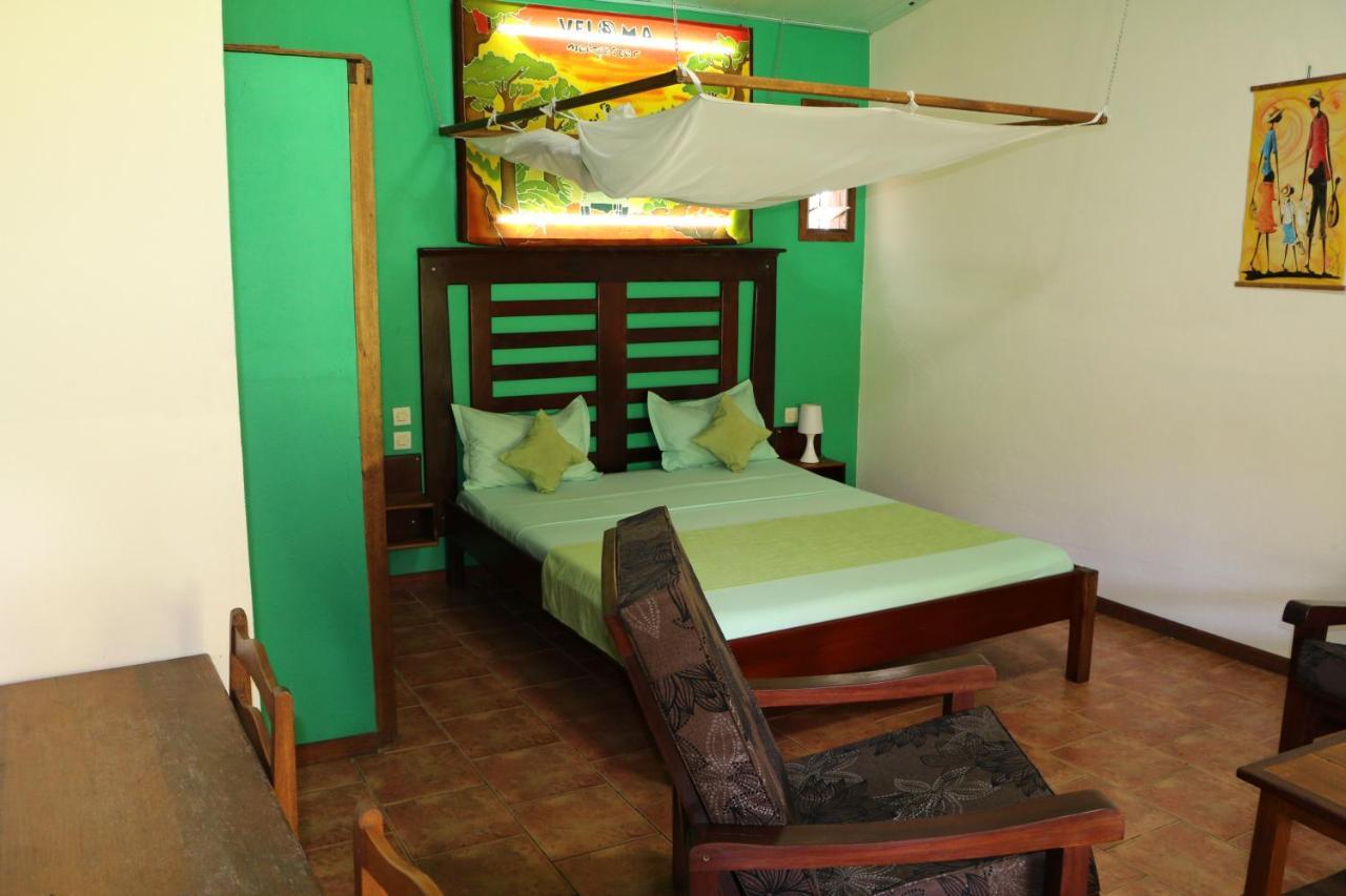 Hotel De La Baie Antsiranana Bagian luar foto