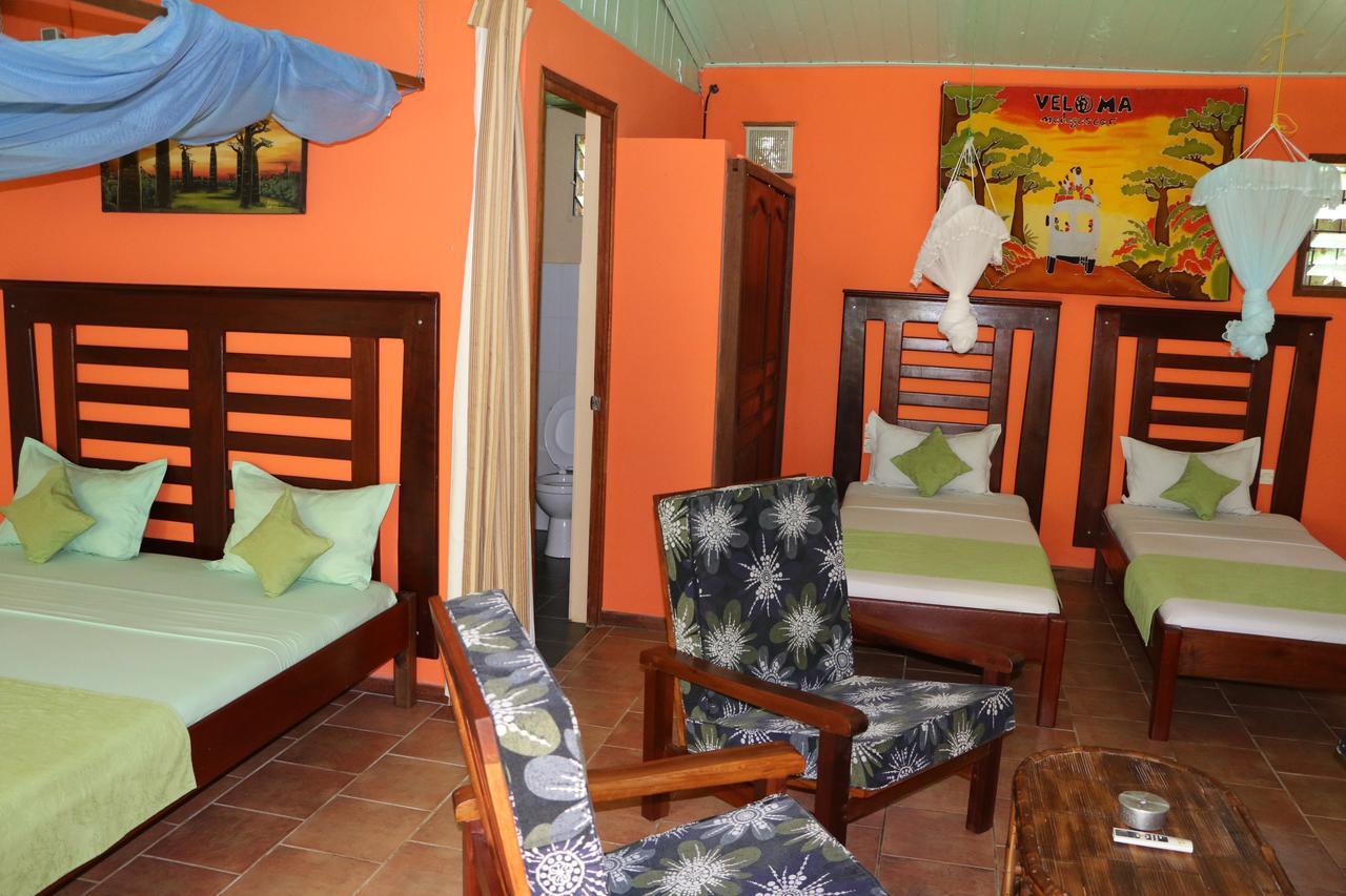 Hotel De La Baie Antsiranana Bagian luar foto